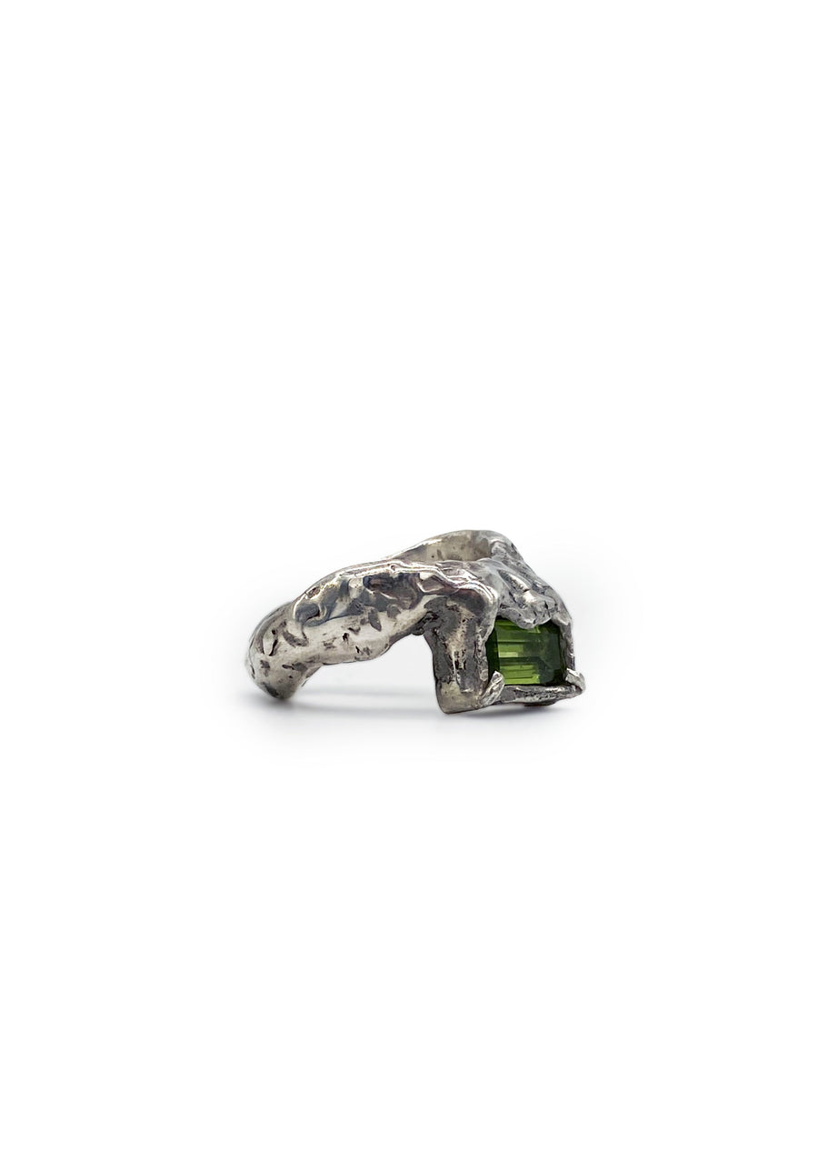 Sterling Silver Wavy 2.0 Ring in Peridot