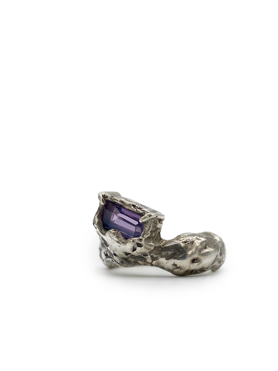 Sterling Silver Wavy 2.0 Ring in Amethyst