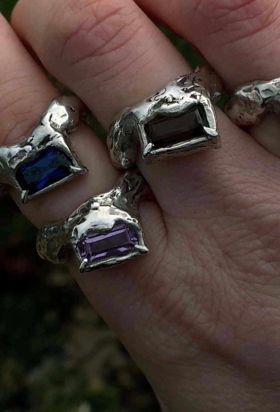 Sterling Silver Wavy 2.0 Ring in Amethyst